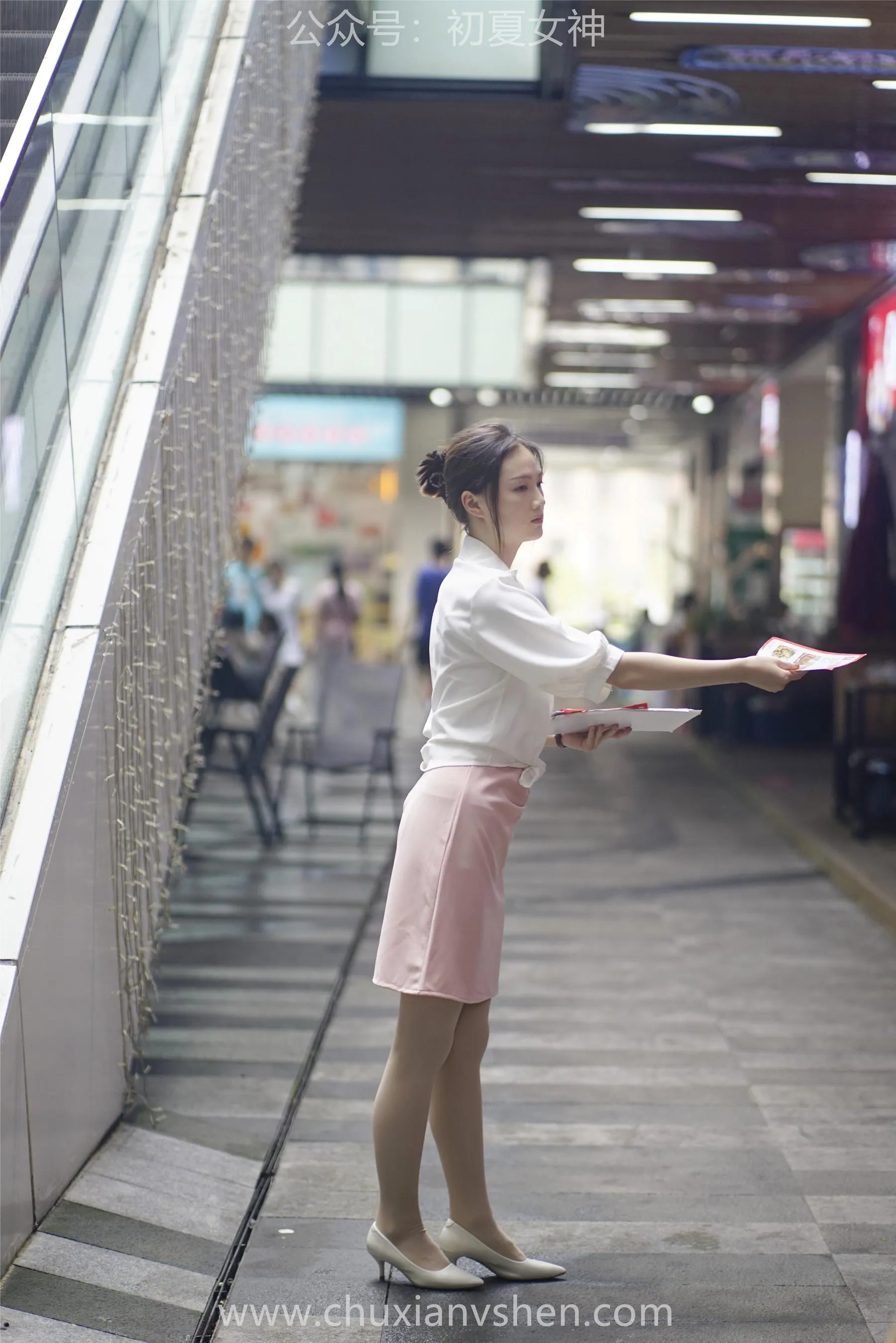初夏女神 NO.066 大发 周末兼职 [226P]插图3